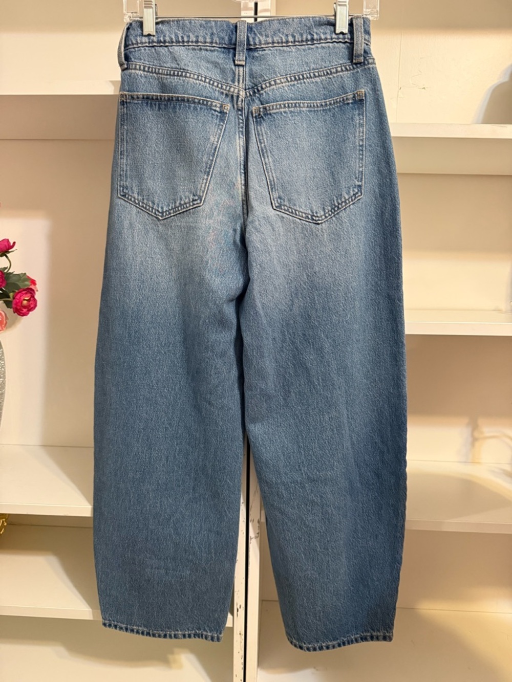 Universal Thread Relaxed High-Rise Blue Easy Barrel Leg Jeans • 2 • NWT - Picture 6 of 9